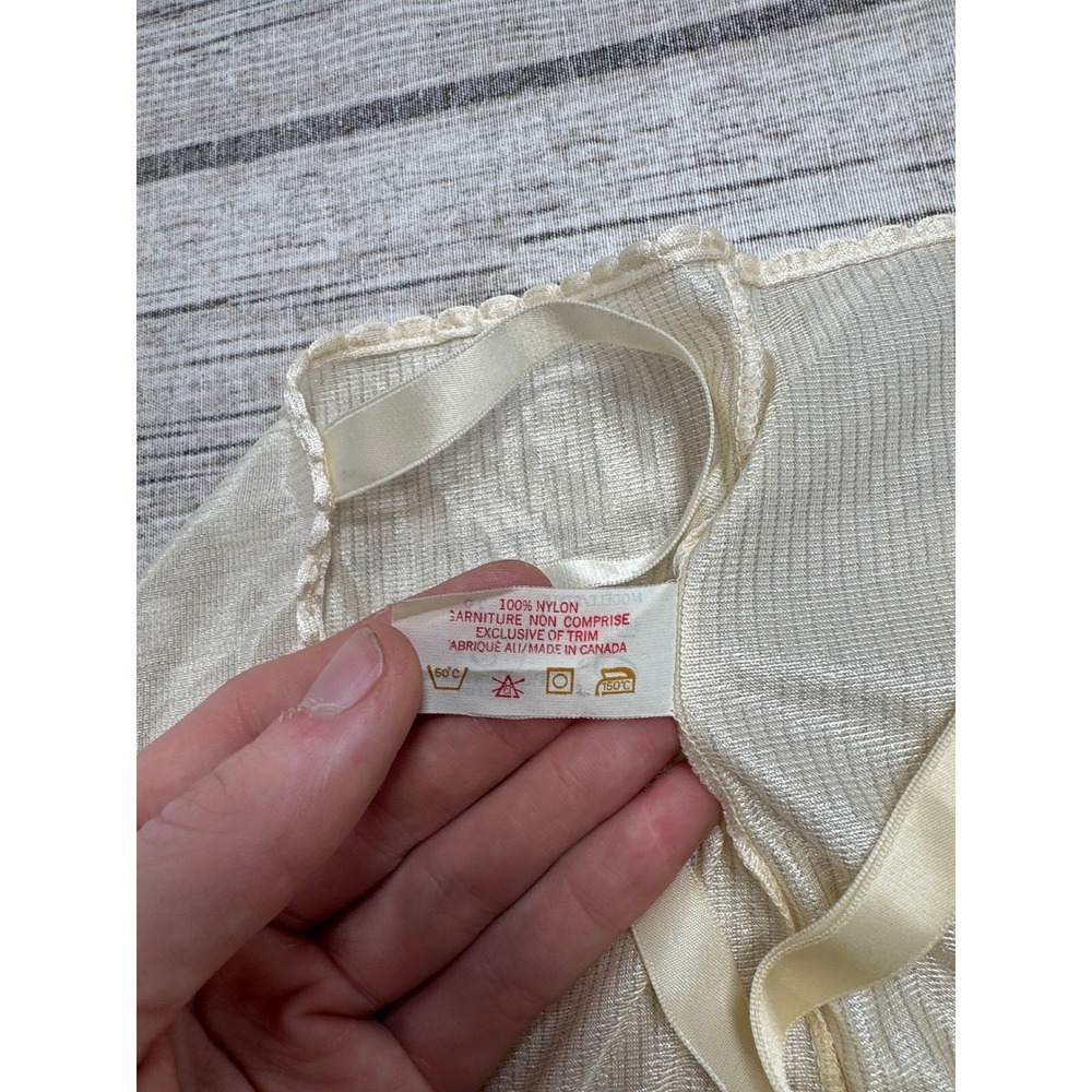 Vintage Janice Young Lingerie Women's 38 White Lace Trim Papillon Blanc Canada - Picture 6 of 6
